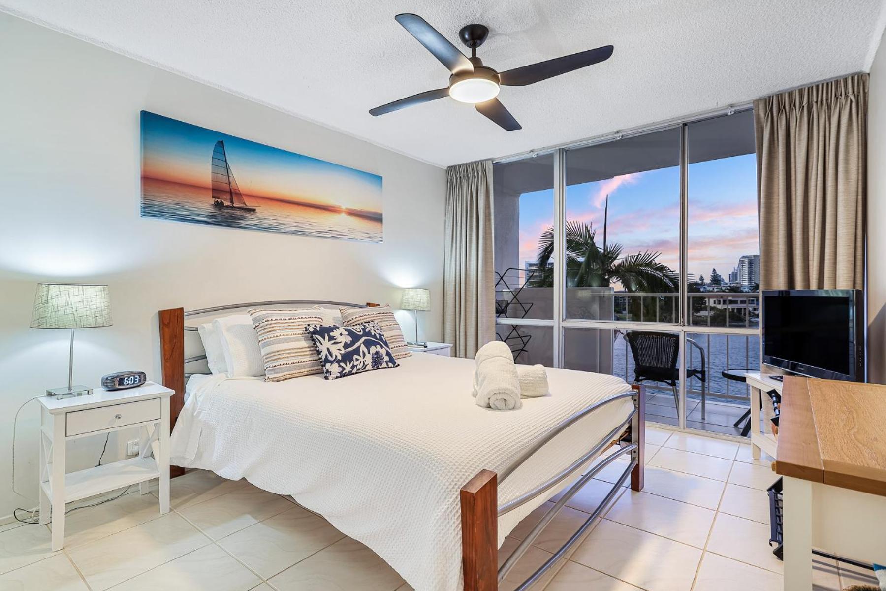 Amazing Water Views Surfers Paradise Gold Coast Buitenkant foto