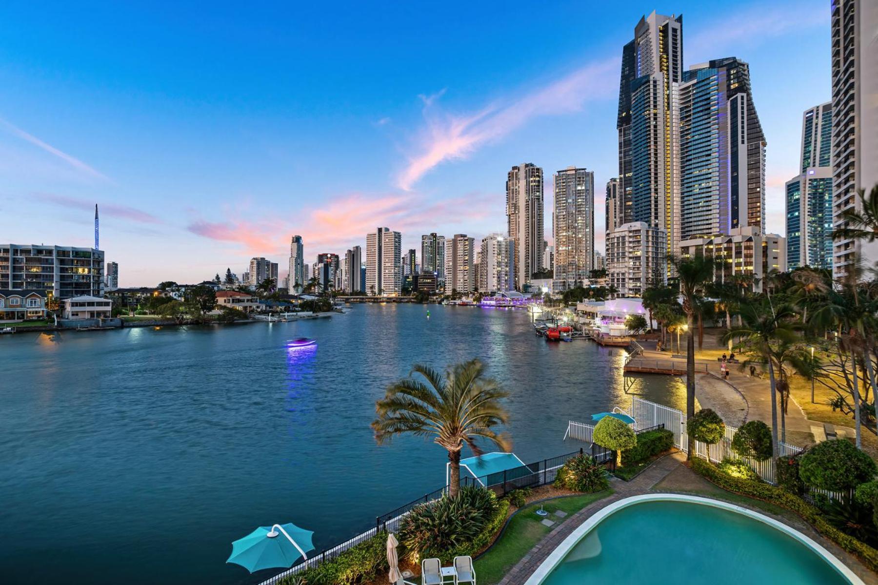 Amazing Water Views Surfers Paradise Gold Coast Buitenkant foto